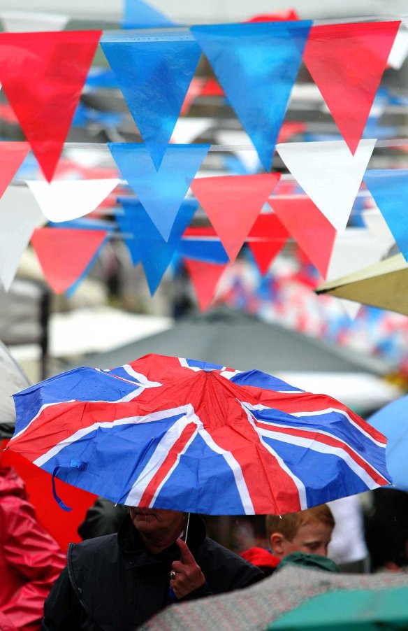 COPYRIGHT PHOTOGRAPH by SIMON PENDRIGH pdi photo & film 07770644461 simon.pendrigh@btinternet.com simonpendrigh.com