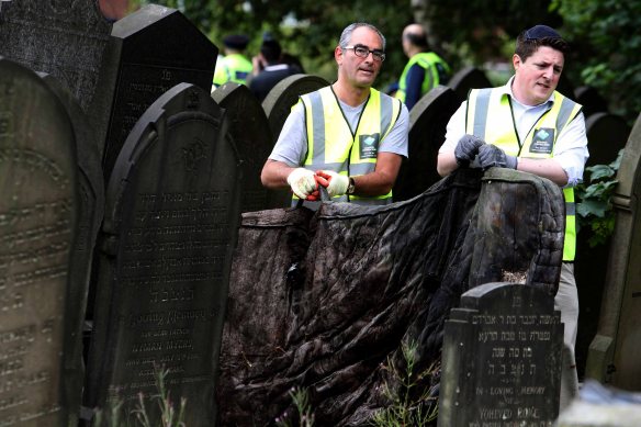 Archive PHOTO BY SIMON PENDRIGH pdi photo & film 07770644461 simon.pendrigh@btinternet.com simonpendrigh.com