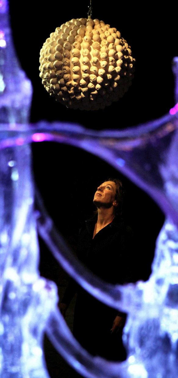 COPYRIGHT PHOTOGRAPH by SIMON PENDRIGH pdi photo & film 07770644461 simon.pendrigh@btinternet.com simonpendrigh.com