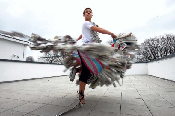 COPYRIGHT PHOTOGRAPH by SIMON PENDRIGH pdi photo & film 07770644461 simon.pendrigh@btinternet.com simonpendrigh.com