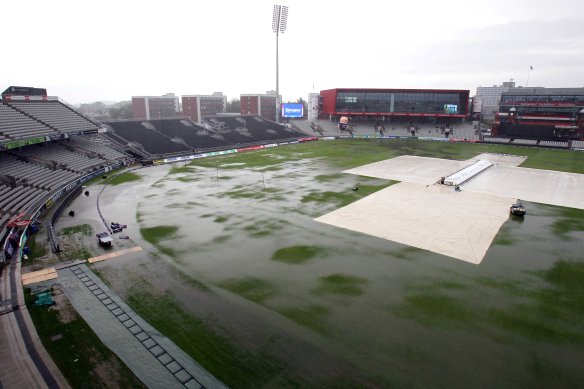 SHP_LAN_010814t20vglamorgan_002