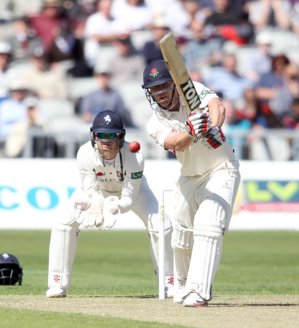 SHP_LANCS_vkent260415_024