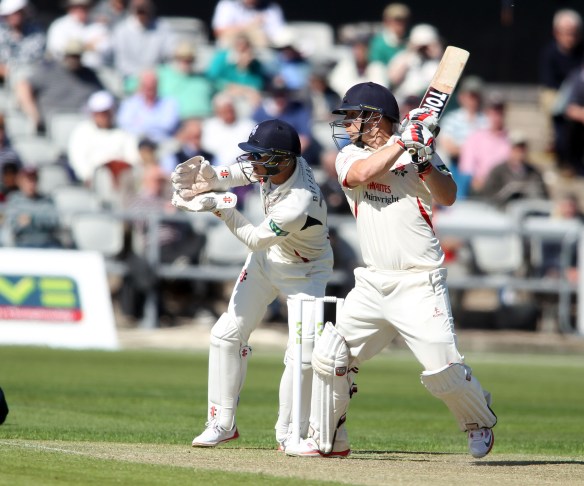 SHP_LANCS_vkent260415_026