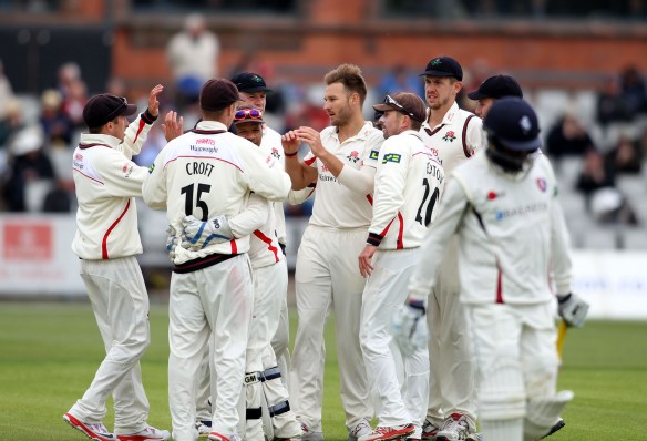 SHP_LANCS_vkent270415_023