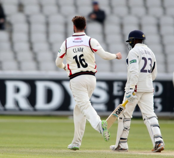 SHP_LANCS_vkent280415_012