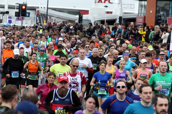Manchester Marathon 2015  start