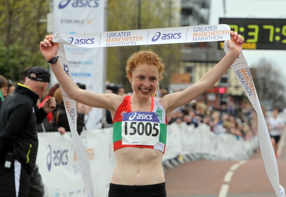Manchester Marathon 2015  finish womens winner Georgie Bruinvels