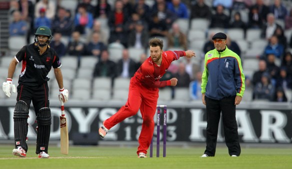 LANCASHIRE COUNTY CRICKET CLUB Emirates Old Trafford NatWest t20 Blast, North Group:  Lancashire Lightning v Leicestershire Foxes 15/05/15