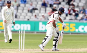 LANCASHIRE COUNTY CRICKET CLUB Emirates Old Trafford LV= County Championship LANCS V GLOUCESTERSHIRE 11/05/15 Day2 Alviro Petersen batting