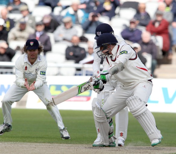 LANCASHIRE COUNTY CRICKET CLUB Emirates Old Trafford LV= County Championship LANCS V GLOUCESTERSHIRE 12/05/15 Day3 Peter Siddle batting