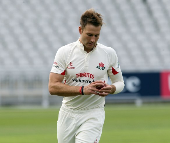 LANCASHIRE COUNTY CRICKET CLUB Emirates Old Trafford LV= County Championship LANCS V GLOUCESTERSHIRE 12/05/15 Day3 Kyle Jarvis bowling