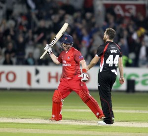 LANCASHIRE COUNTY CRICKET CLUB Emirates Old Trafford NatWest t20 Blast, North Group:  Lancashire Lightning v Leicestershire Foxes 15/05/15 Steven Croft 70 not out wins the game for Lancashire
