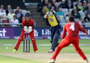LANCASHIRE COUNTY CRICKET CLUB Emirates Old Trafford Lancashire Lightning v Birmingham Bears Nat West t20 Blast 26/06/15 Stephen Parry bowling