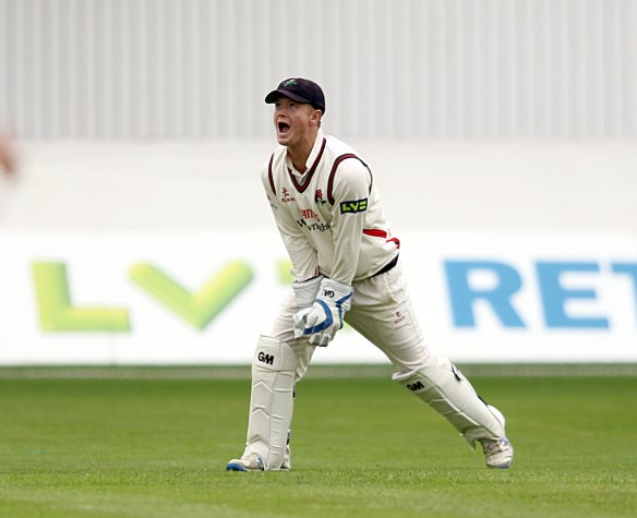 LANCASHIRE COUNTY CRICKET CLUB Emirates Old Trafford Lancashire v Leicestershire LV= County Championship Division Two, 14/06/15 Alex Davies takes the catch to dismiss Akmal