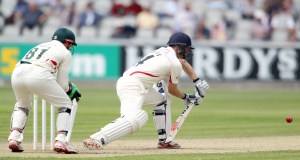LANCASHIRE COUNTY CRICKET CLUB Emirates Old Trafford Lancashire v Leicestershire LV= County Championship Division Two, 15/06/15 Karl Brown batting