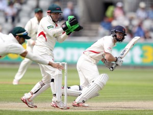LANCASHIRE COUNTY CRICKET CLUB Emirates Old Trafford Lancashire v Leicestershire LV= County Championship Division Two, 15/06/15 Karl Brown batting