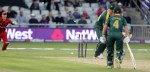 LANCASHIRE COUNTY CRICKET CLUB Emirates Old Trafford Lancashire Lightning v Nottinghamshire Outlaws Nat West t20 Blast 15/07/15 Christian is bowled by James Faulkner