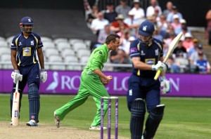 LANCASHIRE COUNTY CRICKET CLUB Emirates Old Trafford Royal London One-Day Cup Lancashire v Warwickshire 02/08/15 Stephen Parrytakes the wicket of Porterfield
