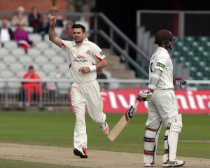 james Anderson dismisses Davies LANCASHIRE COUNTY CRICKET CLUB Emirates Old Trafford LV= County Championship Lancashire v Surrey 15/09/15